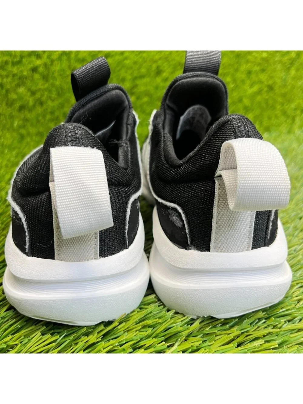 Adidas Activeride 2.0 Boys Size 11K Black White Athletic Running Shoes Sneakers